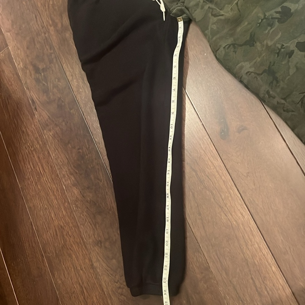 N:philanthropy sweats two tone black & camouflage size med - Picture 9 of 9